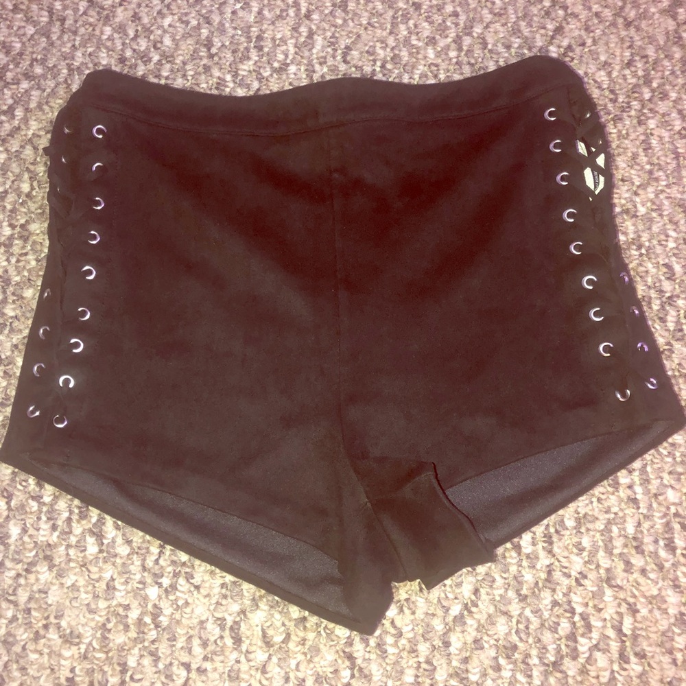 Hot pants